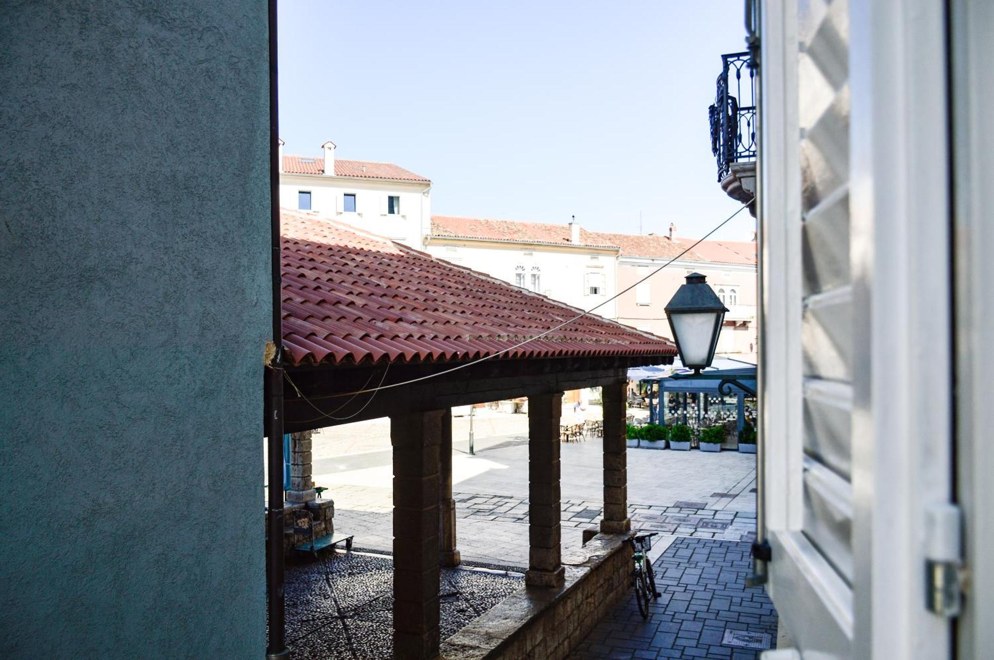 Apartment Charming Marine Style Cres